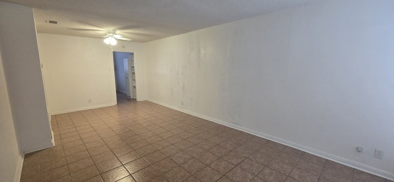 2715 Terrace Dr - Photo 6 of 20