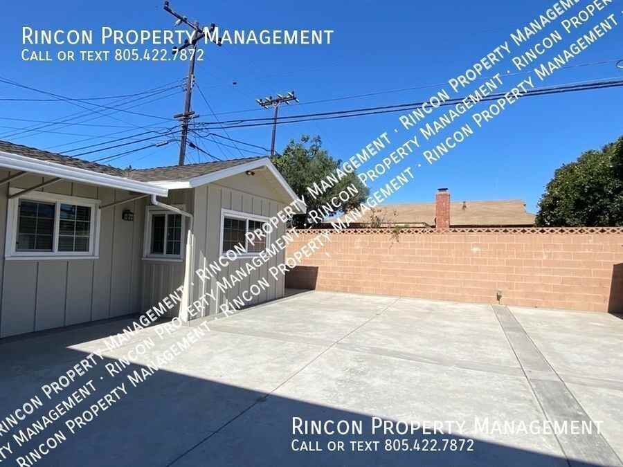 1201 Fuchsia St - Photo 2 of 10