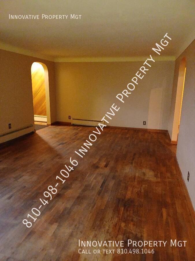 5009 Linden Rd - Photo 3 of 33