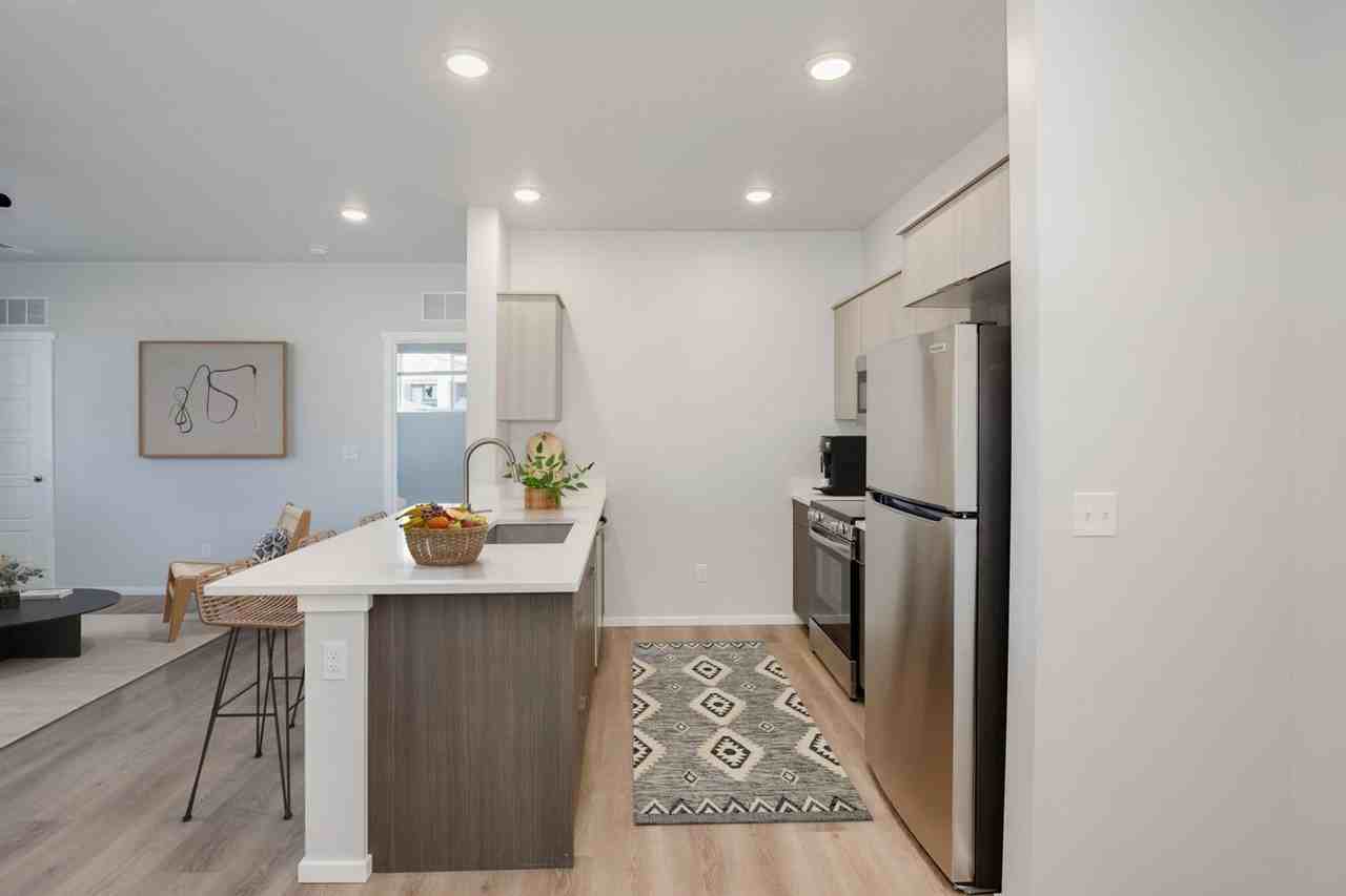 3500 W. Pine Ave - Photo 3 of 50