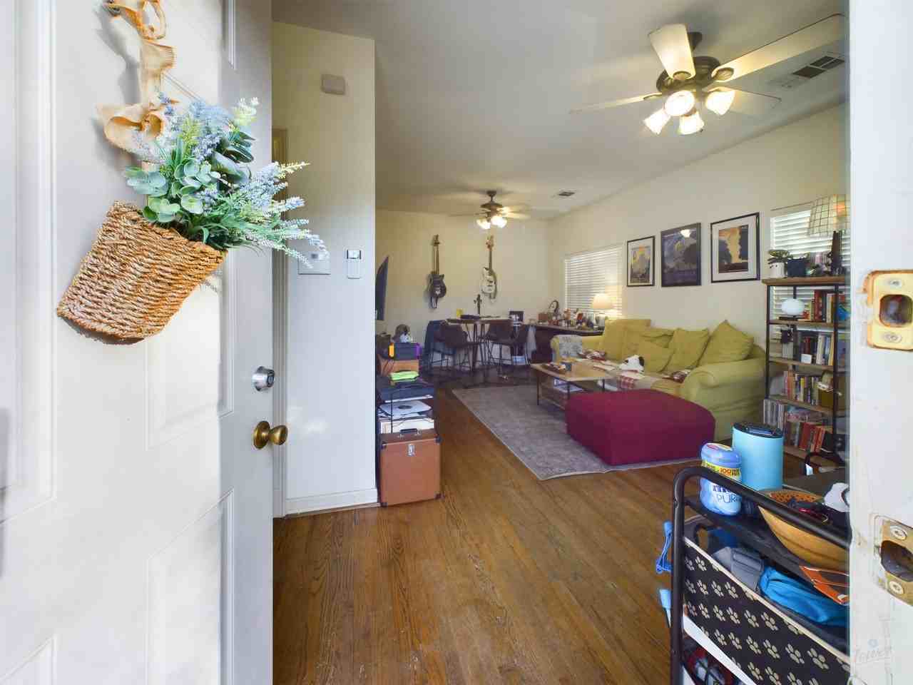 2833 San Pedro St - Photo 5 of 25