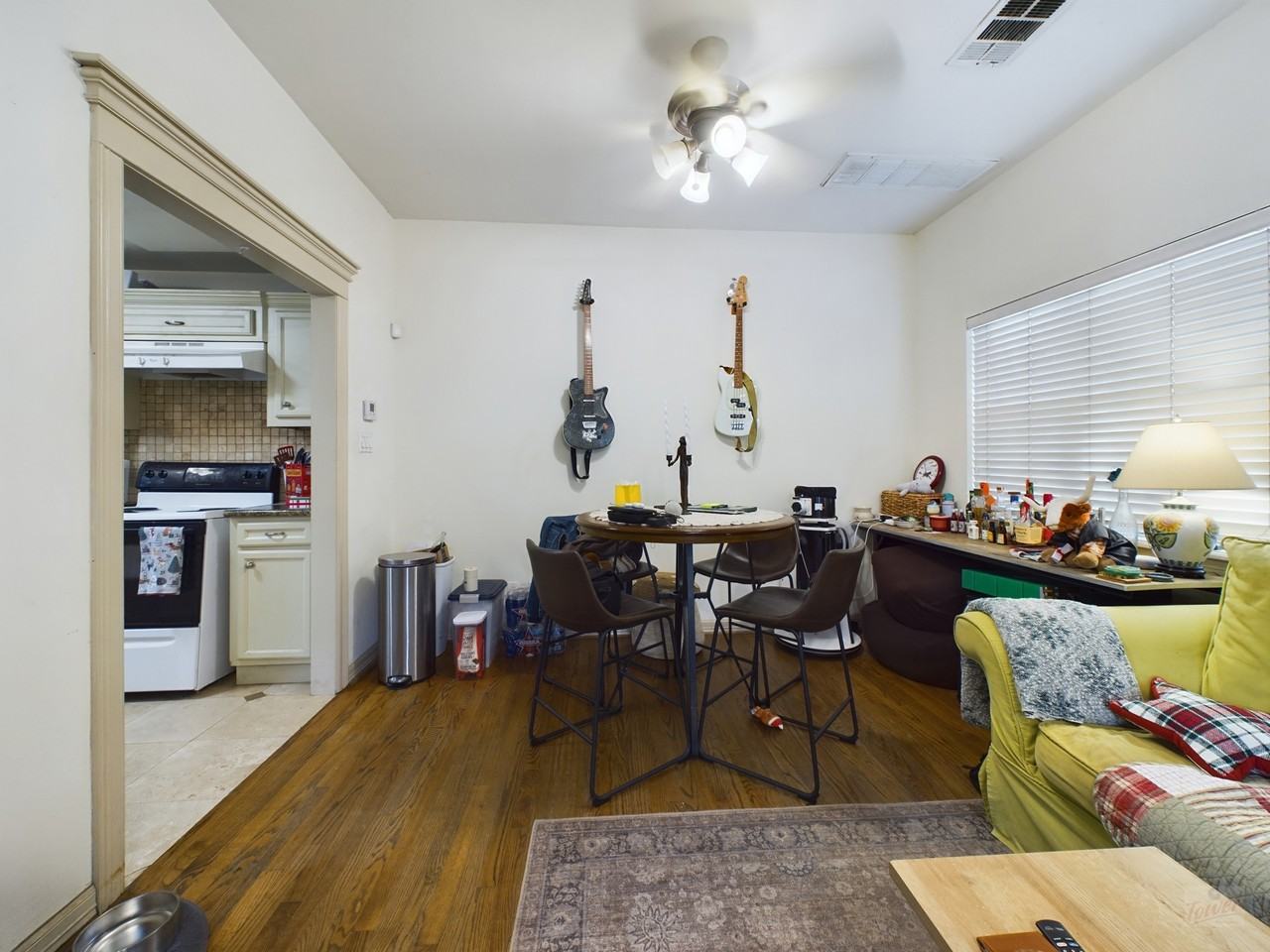 2833 San Pedro St - Photo 6 of 25
