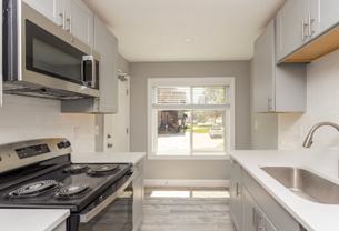 Henry Louis - Photo 1 of 1