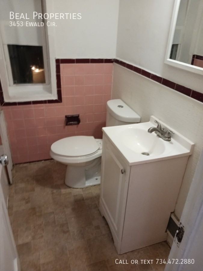 3453 Ewald Cir - Photo 7 of 17