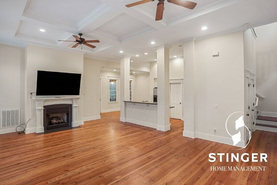 30 Harford Main House - Photo 4 of 36