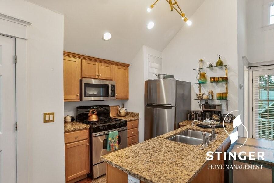 30 Harford Guest House - Photo 3 of 11