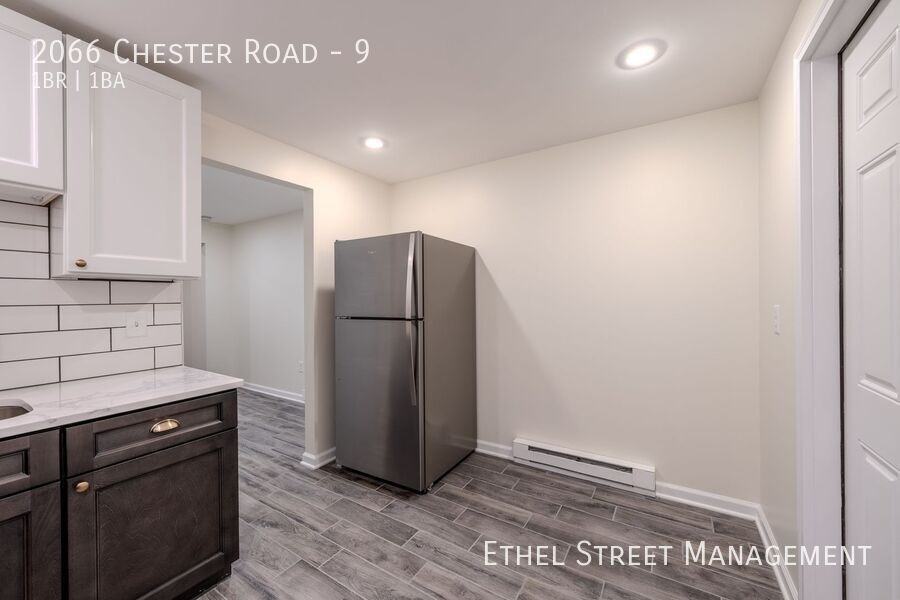 2066 Chester Rd #9 - Photo 3 of 18