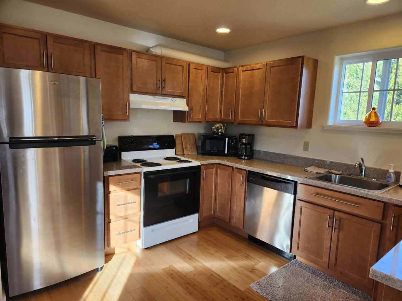 1280 1280 Oak St - Miranda Carriage House #1 - Photo 6 of 14