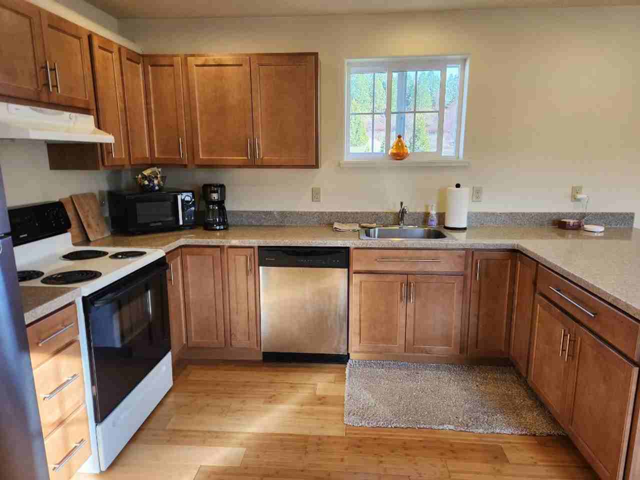 1280 1280 Oak St - Miranda Carriage House #1 - Photo 7 of 14