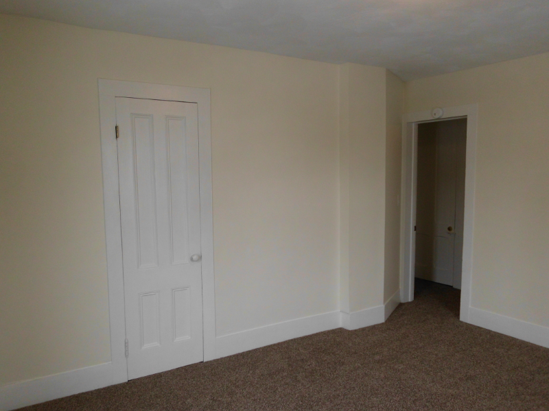 205 N Elmer Ave - Photo 2 of 16