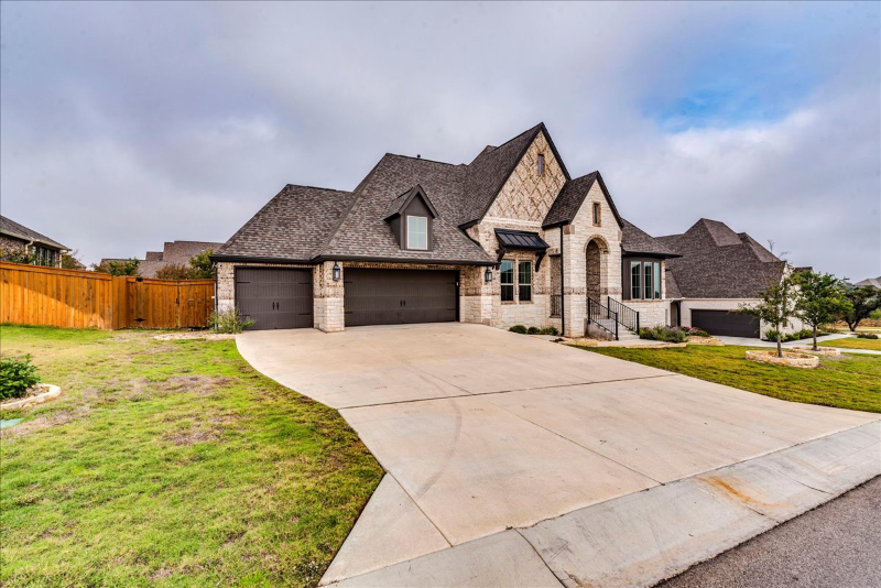 197 Indian Grass Cv - Photo 2 of 20