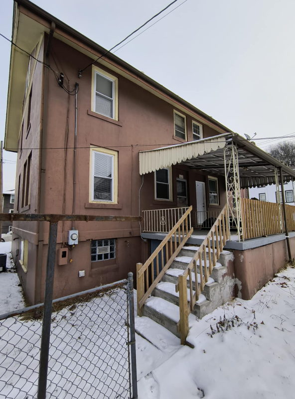 11 4th St - Photo 2 of 23