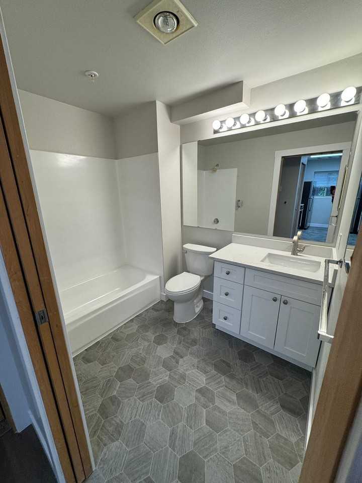 Harvard Vista - Photo 6 of 50