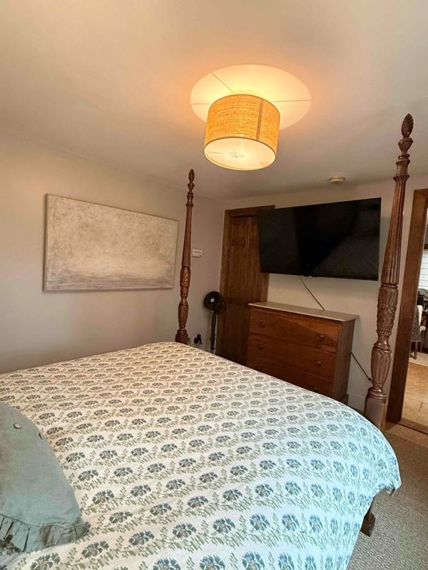 39 Pond Rd - Photo 2 of 11