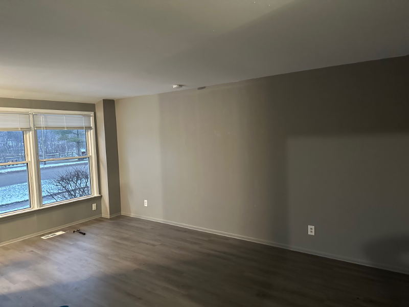 1228 N Fairview Ave - Photo 4 of 12