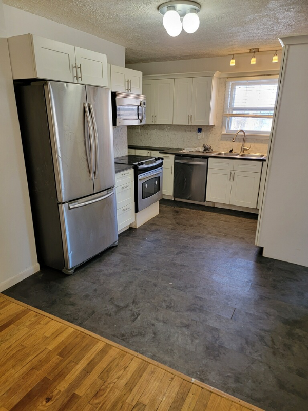 417 E 23rd St - Photo 4 of 23