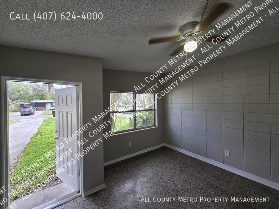 1232 Linda Ln - Photo 3 of 19