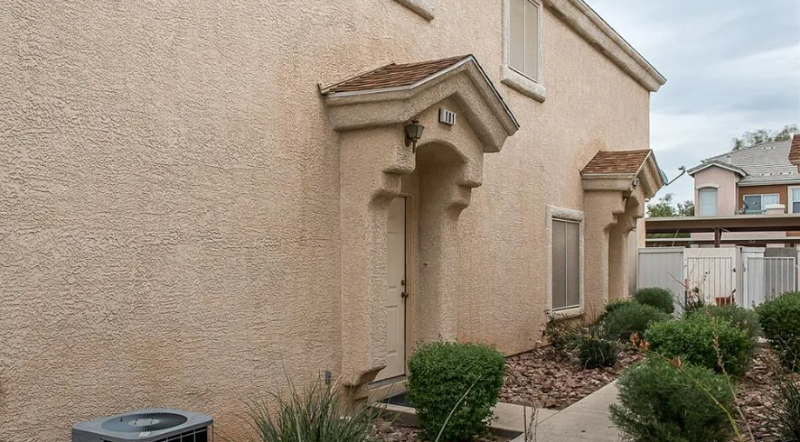 5900 High Steed St #101 - Photo 3 of 17