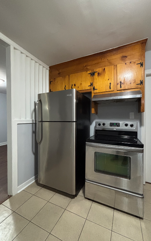 2219 S Whitehill Dr - Photo 5 of 20