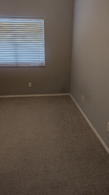 5443 W Marietta Dr - Photo 2 of 5