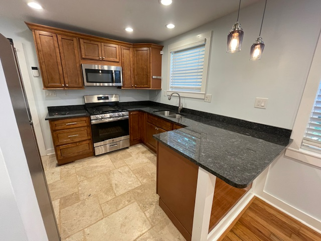 4604 Meadow Ct - Photo 2 of 13