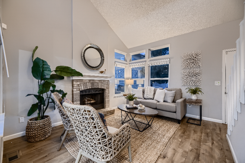 9048 Bermuda Circle - Photo 5 of 23