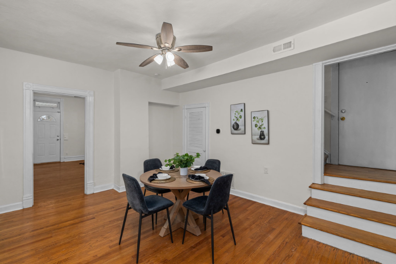 6329 Hancock Ave - Photo 3 of 15