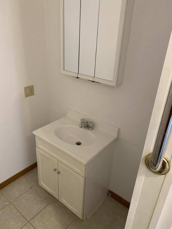 N8391 5th Ave #7 - Photo 4 of 4