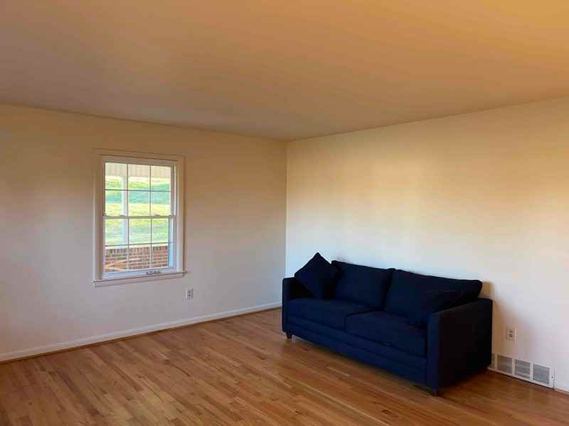 230 Valley Rd - Photo 3 of 18