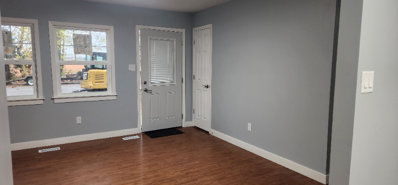 1251 Elvira St - Photo 2 of 20