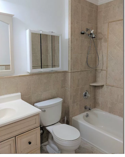 7011 Polk St - Photo 3 of 6