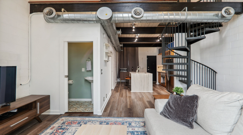 542 Ralph Mcgill Blvd Ne - Photo 3 of 15