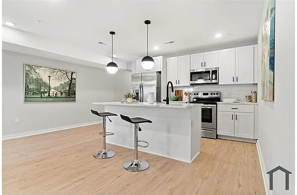 2314 N 33rd St #312A - Photo 3 of 11