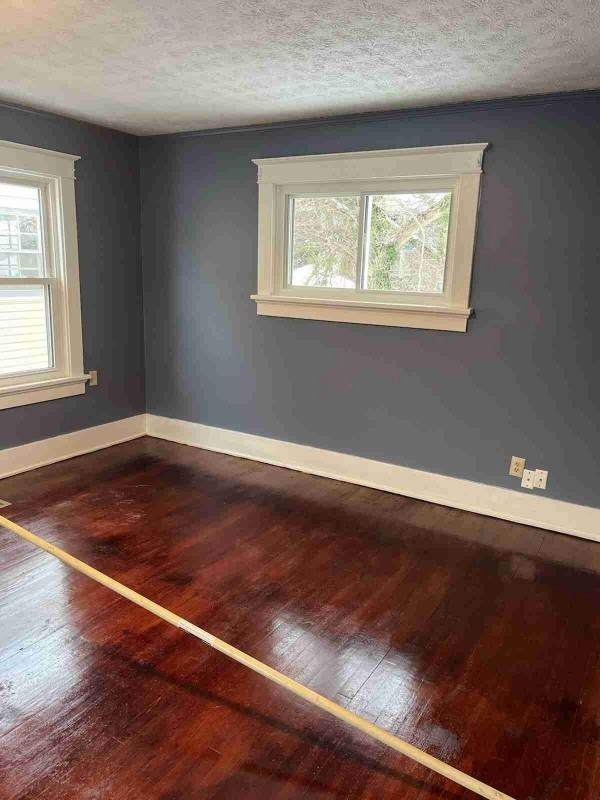 1225 Amherst Pl - Photo 3 of 16