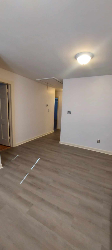 2508 East 3rd Street #B - Photo 3 of 13