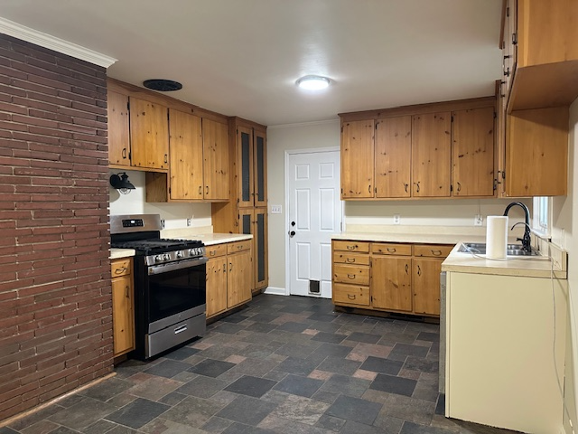 5133 Jeffries St - Photo 5 of 9