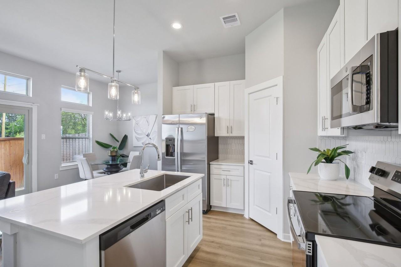 5779 Spring Stuebner Road - Photo 4 of 16