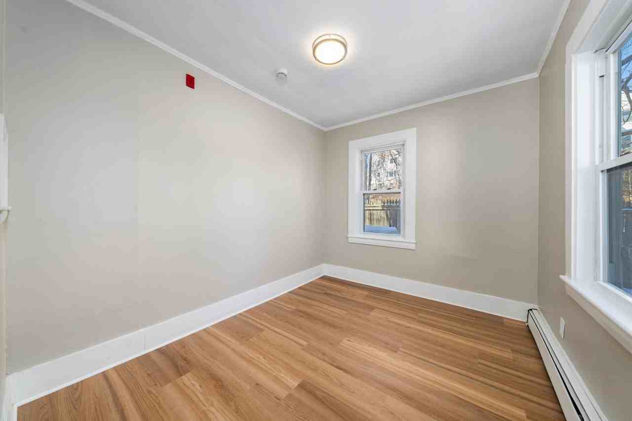 27-29 Glendale St. - Photo 4 of 18