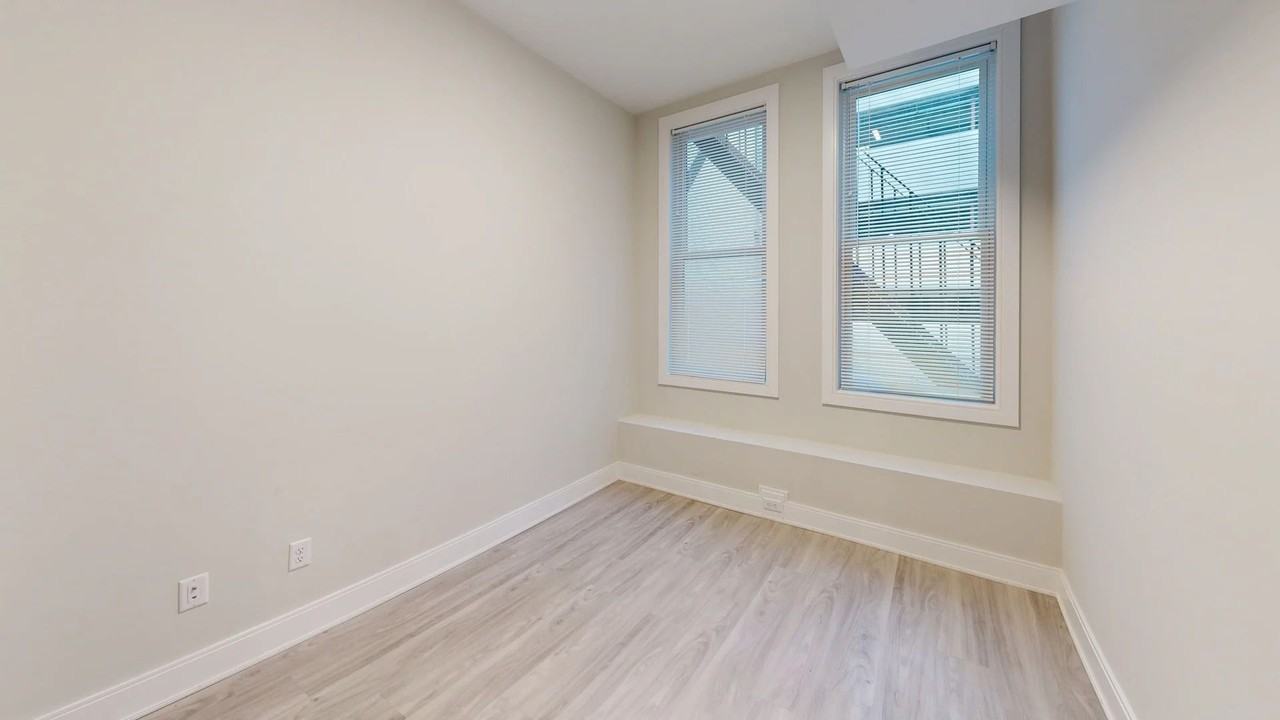 222C Tremont St - Photo 4 of 7