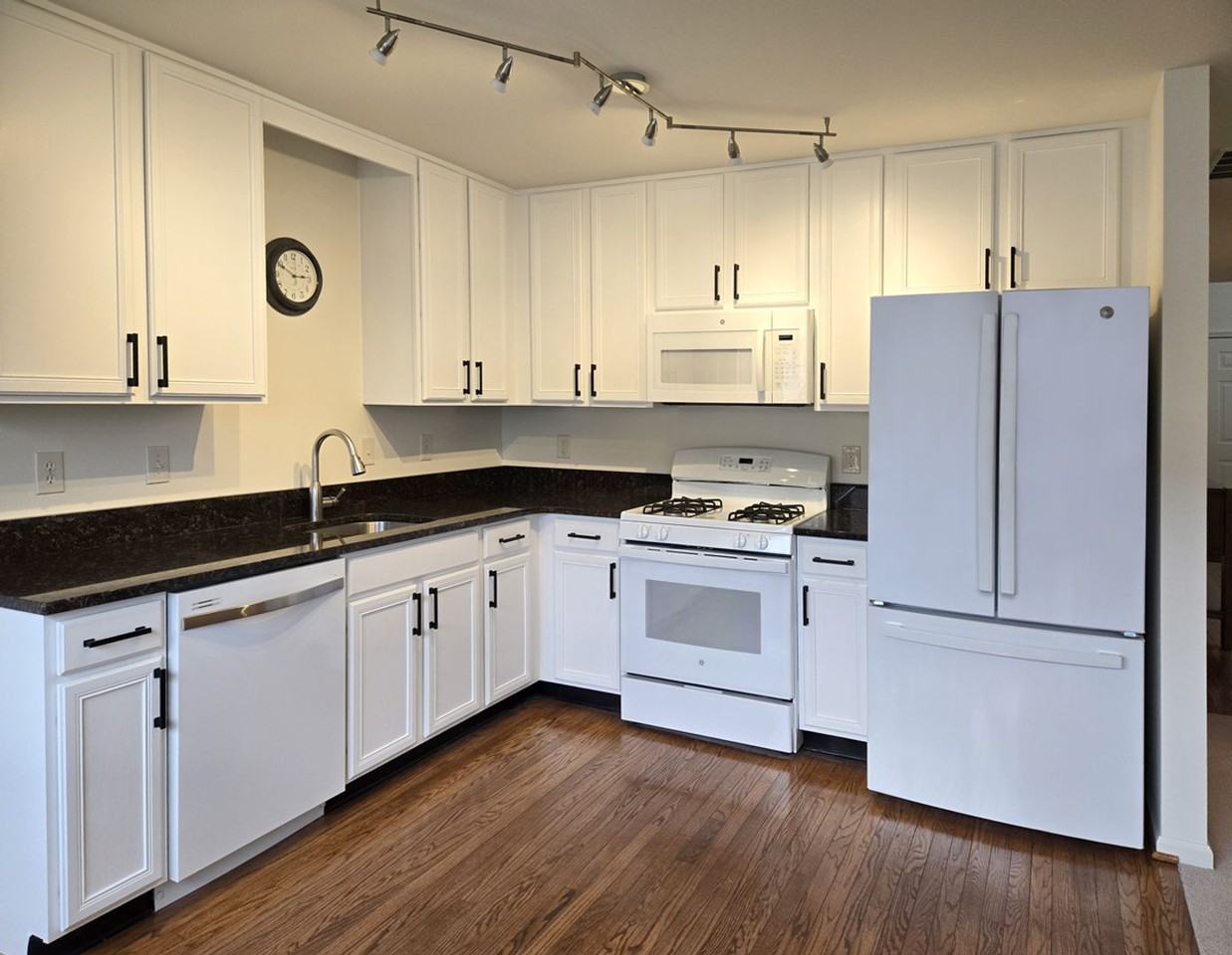 Heritage SummerHill - Photo 3 of 21