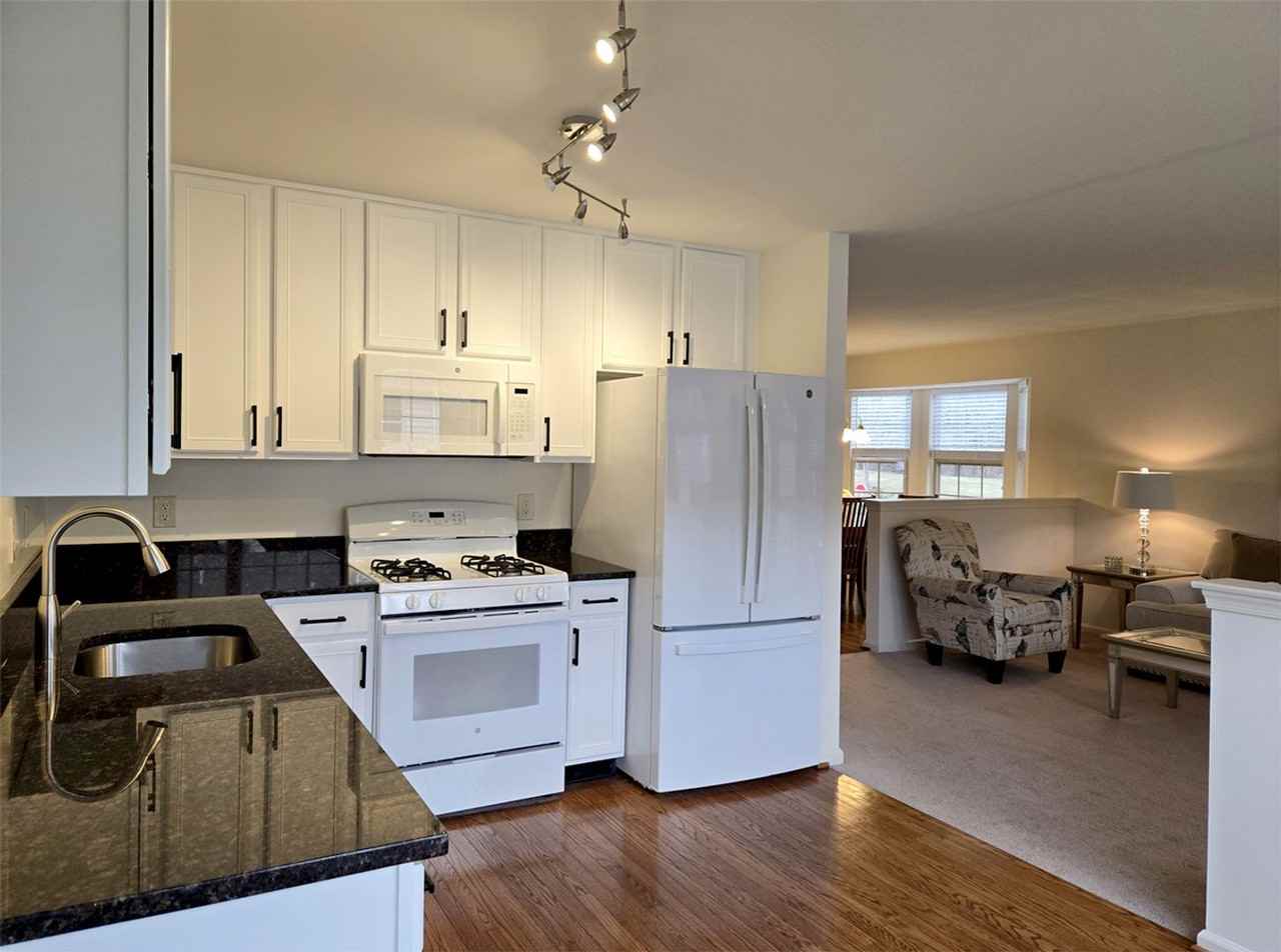 Heritage SummerHill - Photo 4 of 21