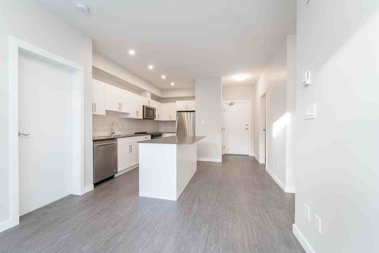 868 Orono Ave #504 - Photo 2 of 11