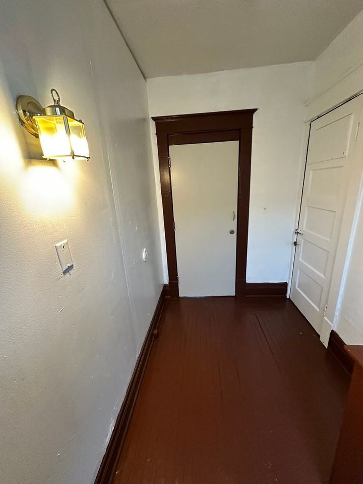 107 Herkimer St - Photo 3 of 50