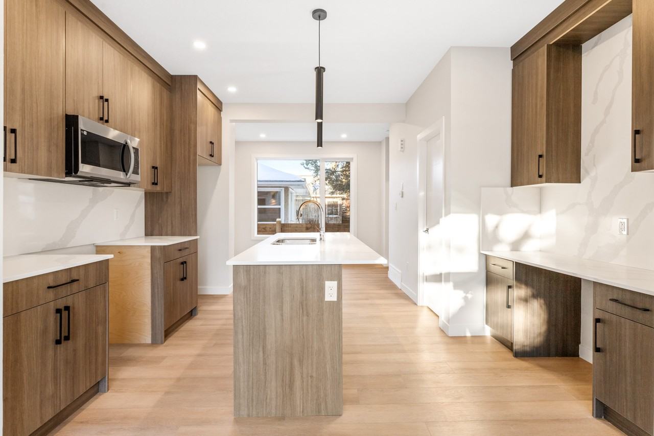 13206 - 112 Avenue Northwest - MAIN 3 - Photo 6 of 26