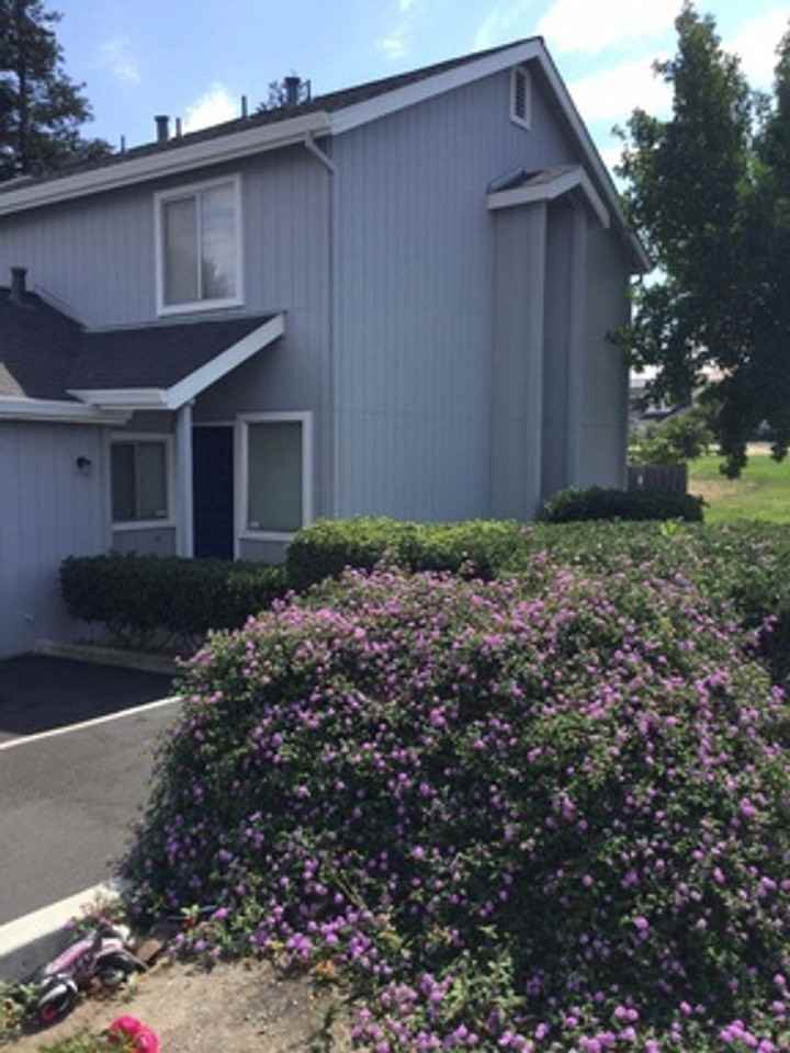 109 Tammy Cir - Photo 2 of 17