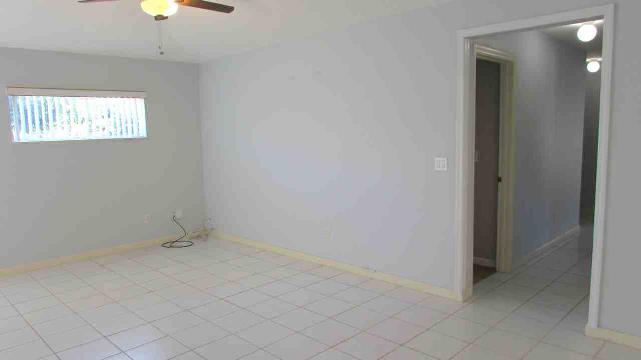 388 Sw Paar Dr #NA - Photo 7 of 15