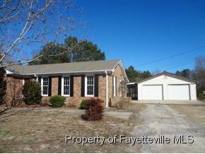 2907 Lois Cir - Photo 2 of 18