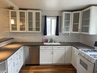 117 Nw 56th St #NA - Photo 3 of 11