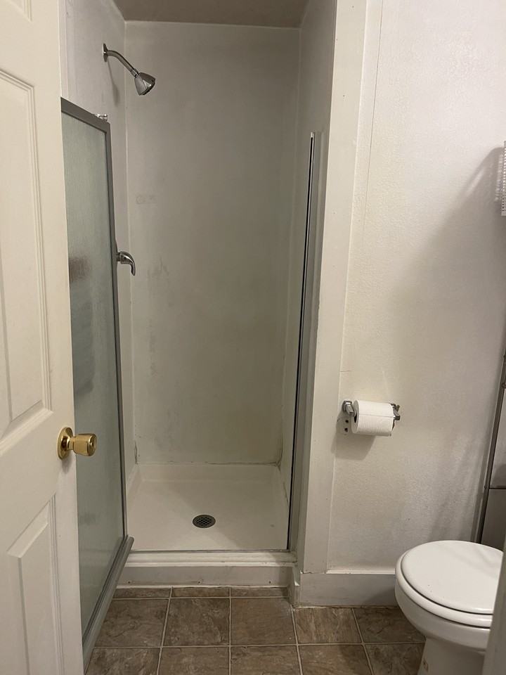 810 Ne Michigan St #1AND2 - Photo 6 of 27