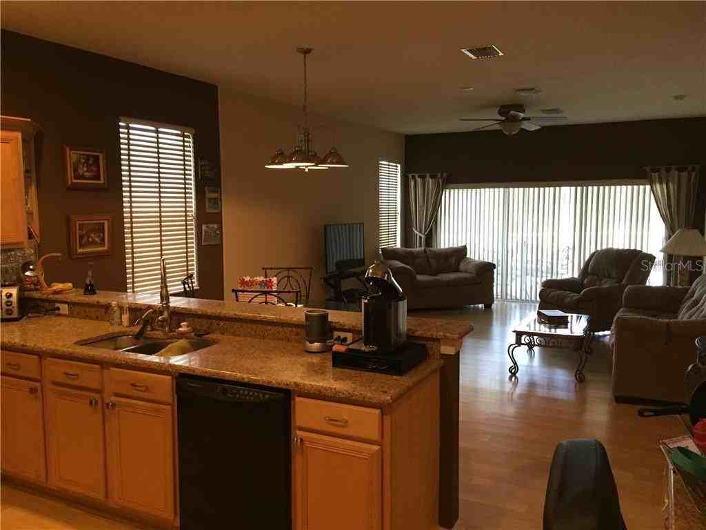 20124 Nob Oak Ave #NA - Photo 5 of 11